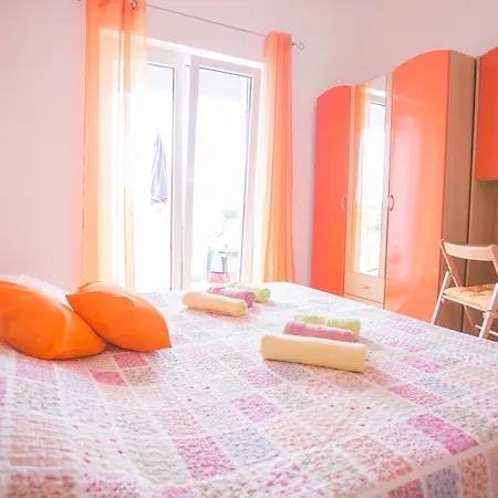 Tina With Jacuzzi Appartement