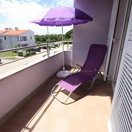 Appartement Tina With Jacuzzi Poreč