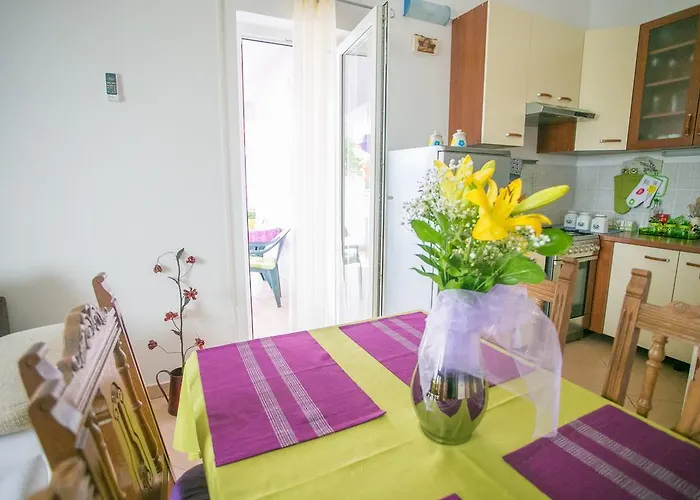 Tina With Jacuzzi * Porec