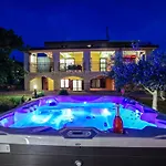 Lejlighed Tina With Jacuzzi *