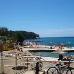 Lejlighed Tina With Jacuzzi Poreč