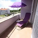 Lejlighed Tina With Jacuzzi Poreč