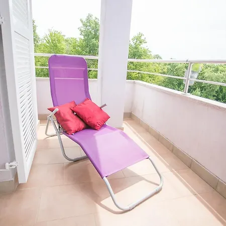 Tina With Jacuzzi Poreč