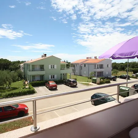 Apartament Tina With Jacuzzi