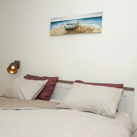 Apartament Tina With Jacuzzi Poreč