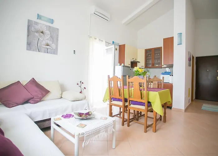 Apartman Tina With Jacuzzi Poreč