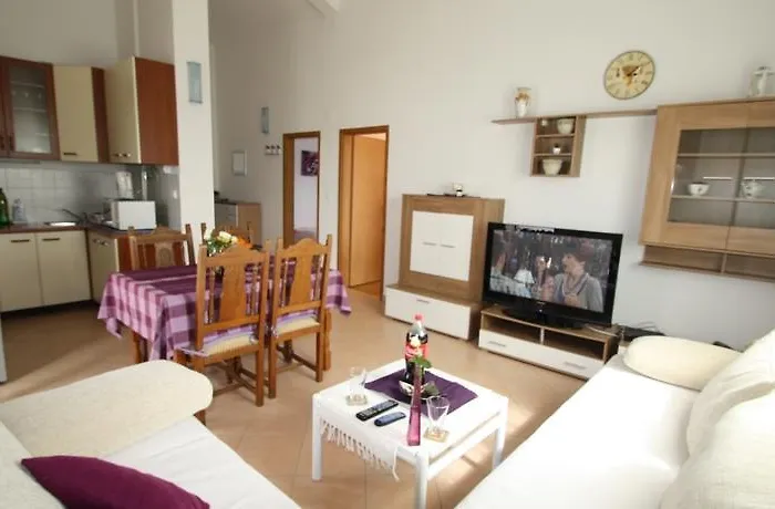 Apartman Tina With Jacuzzi