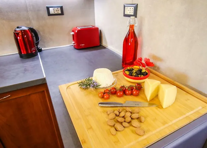 Апартаменти Tina With Jacuzzi Пореч